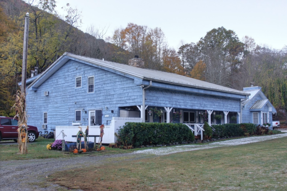 Misty Mountain Ranch B&B & Cabins